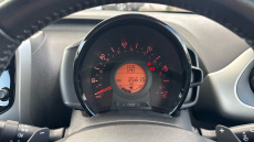 Peugeot 108 1.0 Active 5dr 2-Tronic Petrol Hatchback